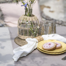 Lade das Bild in den Galerie-Viewer, Ib Laursen Stoffserviette Freja butter cream
